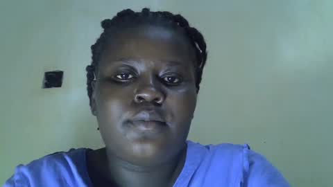 Snapshot of choclate_goddess chatting on 06/06/26, 09:30 Paula online show from 06/06/26, 09:30