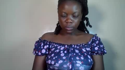 Snapshot of choco_vellvet chatting on 06/09/26, 03:18 sly online show from 06/09/26, 03:18