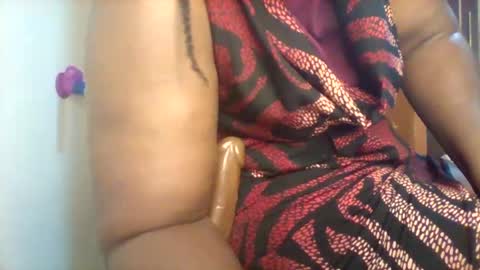 chocobabe002 online show from 01/30/25, 05:52