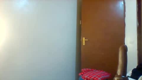 chocobabe002 online show from 11/09/25, 04:22