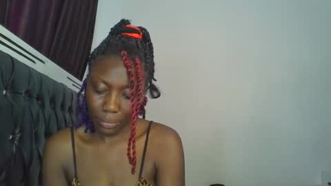 chocobear22 online show from 11/15/25, 09:06