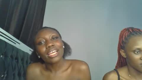 chocobear22 online show from 11/30/25, 10:03