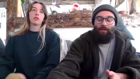 Snapshot of chocobear89 chatting on 02/23/25, 02:04 chocobear89 online show from 02/23/25, 02:04