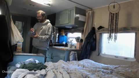 Snapshot of chocobear89 chatting on 10/13/25, 01:22 chocobear89 online show from 10/13/25, 01:22