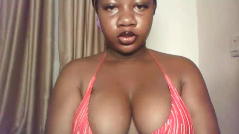 Snapshot of chocolateassgirl61 chatting on 01/09/26, 07:00 chocolateassgirl61 online show from 01/09/26, 07:00