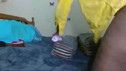 chocolatebony_ online show from 12/18/25, 06:52