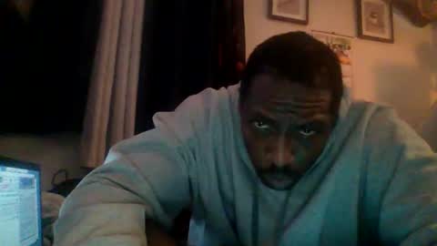 Snapshot of chocolatedilf chatting on 01/16/26, 11:14 chocolatedilf online show from 01/16/26, 11:14