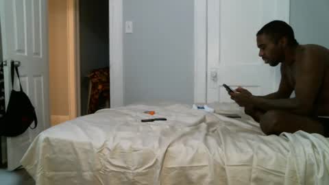 chocolatedolla online show from 12/31/24, 09:28