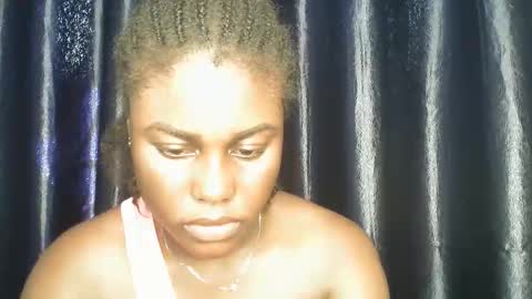 chocoslut22 online show from 11/02/25, 09:22