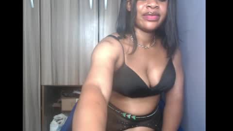 Snapshot of chocox_petitqueen chatting on 04/29/26, 06:17 ethereal online show from 04/29/26, 06:17