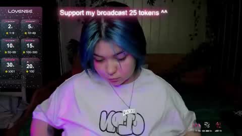 Snapshot of choe_bliss chatting on 10/10/25, 03:05 choe_bliss online show from 10/10/25, 03:05