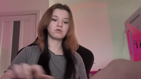 Lissa online show from 04/25/26, 01:14