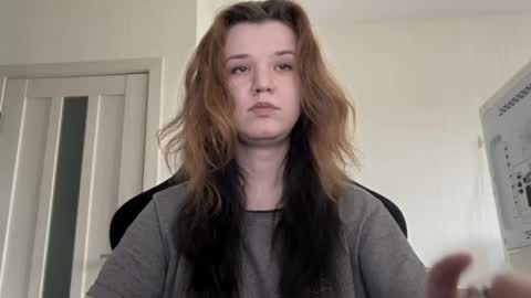 Lissa online show from 05/12/26, 03:09