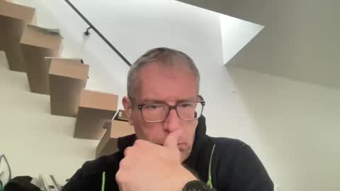Snapshot of choupipat1 chatting on 03/30/26, 08:15 choupipat1 online show from 03/30/26, 08:15