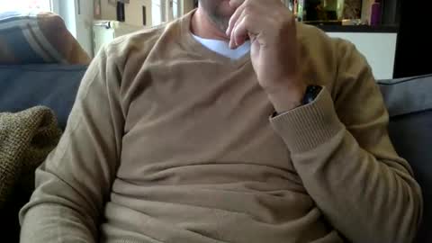 Snapshot of chris13abcd chatting on 09/11/25, 06:46 chris13abcd online show from 09/11/25, 06:46