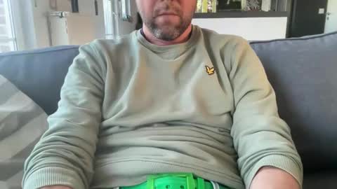 Snapshot of chris13abcd chatting on 03/05/26, 08:32 chris13abcd online show from 03/05/26, 08:32