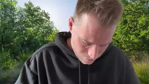 Snapshot of chris2021x chatting on 01/29/25, 11:51 Chris online show from 01/29/25, 11:51