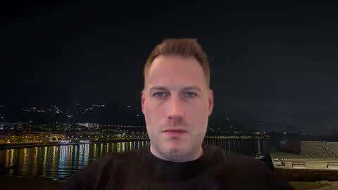 Snapshot of chris2021x chatting on 02/06/25, 10:59 Chris online show from 02/06/25, 10:59