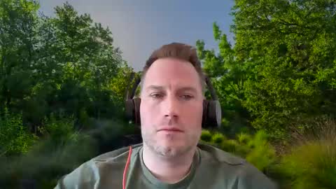 Snapshot of chris2021x chatting on 03/03/25, 12:27 Chris online show from 03/03/25, 12:27