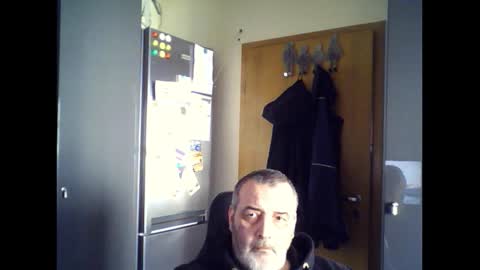 Snapshot of chris250268 chatting on 02/22/25, 10:40 Chris online show from 02/22/25, 10:40