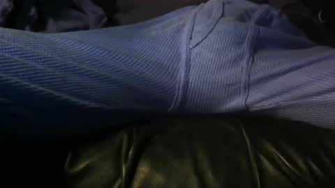 chris5220 online show from 11/18/25, 12:31