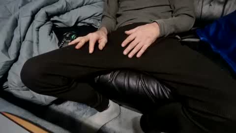 chris526520 online show from 01/06/25, 05:38