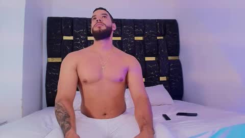 Snapshot of chris_blake__ chatting on 11/24/25, 06:07 Chris B online show from 11/24/25, 06:07