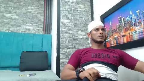 chris_dick2 online show from 01/15/26, 04:50