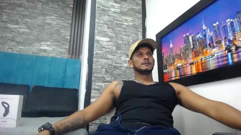 chris_dick2 online show from 02/01/26, 06:34