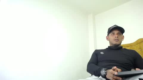 chris_dick2 online show from 06/19/26, 04:39