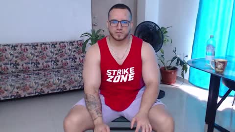 Snapshot of chris_huntter chatting on 09/18/25, 10:12 chris_huntter online show from 09/18/25, 10:12