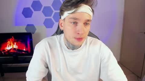 Chris Tyson online show from 01/11/25, 08:32