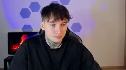 Chris Tyson online show from 03/06/25, 01:16