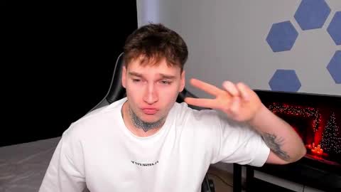 Chris Tyson online show from 12/14/25, 07:47