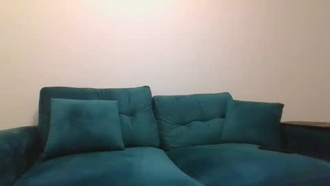 Snapshot of chrisaron chatting on 02/16/25, 04:09 chrisaron online show from 02/16/25, 04:09