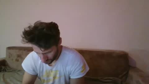 Snapshot of chrisaron chatting on 02/21/25, 04:29 chrisaron online show from 02/21/25, 04:29