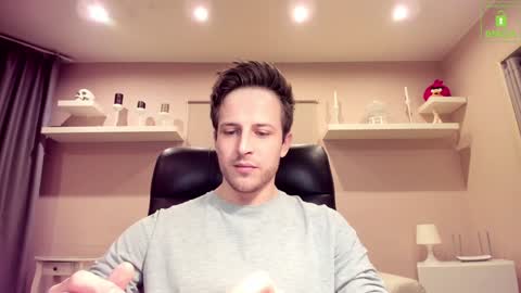 Snapshot of chriscarrey chatting on 12/11/24, 02:09 Chris online show from 12/11/24, 02:09