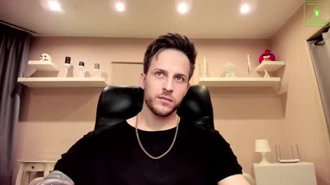Snapshot of chriscarrey chatting on 02/20/25, 03:34 Chris online show from 02/20/25, 03:34