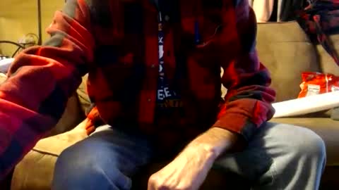 Snapshot of chrisintn chatting on 11/20/25, 06:51 chrisintn online show from 11/20/25, 06:51