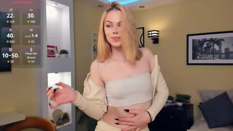 Lizz online show from 12/03/25, 07:01