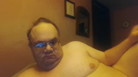 Snapshot of chrismini312 chatting on 01/17/25, 02:18 Chris The Jerk Off King online show from 01/17/25, 02:18