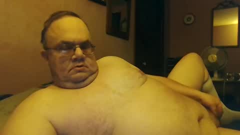 Snapshot of chrismini312 chatting on 02/15/25, 09:04 Chris The Jerk Off King online show from 02/15/25, 09:04