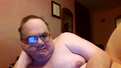 Snapshot of chrismini312 chatting on 10/07/25, 10:01 Chris The Jerk Off King online show from 10/07/25, 10:01