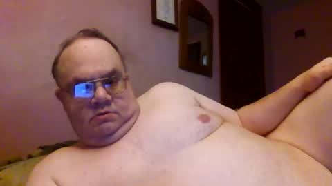 Snapshot of chrismini312 chatting on 01/15/26, 05:27 Chris The Jerk Off King online show from 01/15/26, 05:27