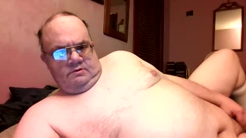 Snapshot of chrismini312 chatting on 04/27/26, 01:58 Chris The Jerk Off King online show from 04/27/26, 01:58