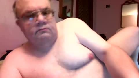 Snapshot of chrismini312 chatting on 05/09/26, 06:02 Chris The Jerk Off King online show from 05/09/26, 06:02