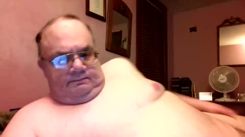 Snapshot of chrismini312 chatting on 05/15/26, 01:12 Chris The Jerk Off King online show from 05/15/26, 01:12