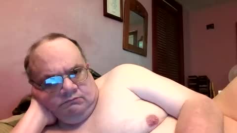 Snapshot of chrismini312 chatting on 05/19/26, 08:15 Chris The Jerk Off King online show from 05/19/26, 08:15