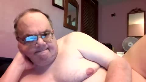 Snapshot of chrismini312 chatting on 05/20/26, 12:11 Chris The Jerk Off King online show from 05/20/26, 12:11