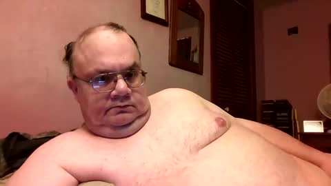 Snapshot of chrismini312 chatting on 06/02/26, 02:35 Chris The Jerk Off King online show from 06/02/26, 02:35